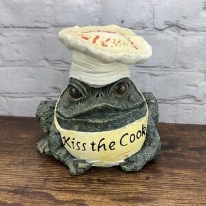 Homestyles Toad Hollow Kiss The Cook Chef Toad Vintage 80 Garden Statue  Big 7"